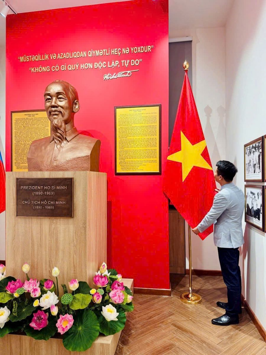 Strengthening Vietnam Tourism Connections