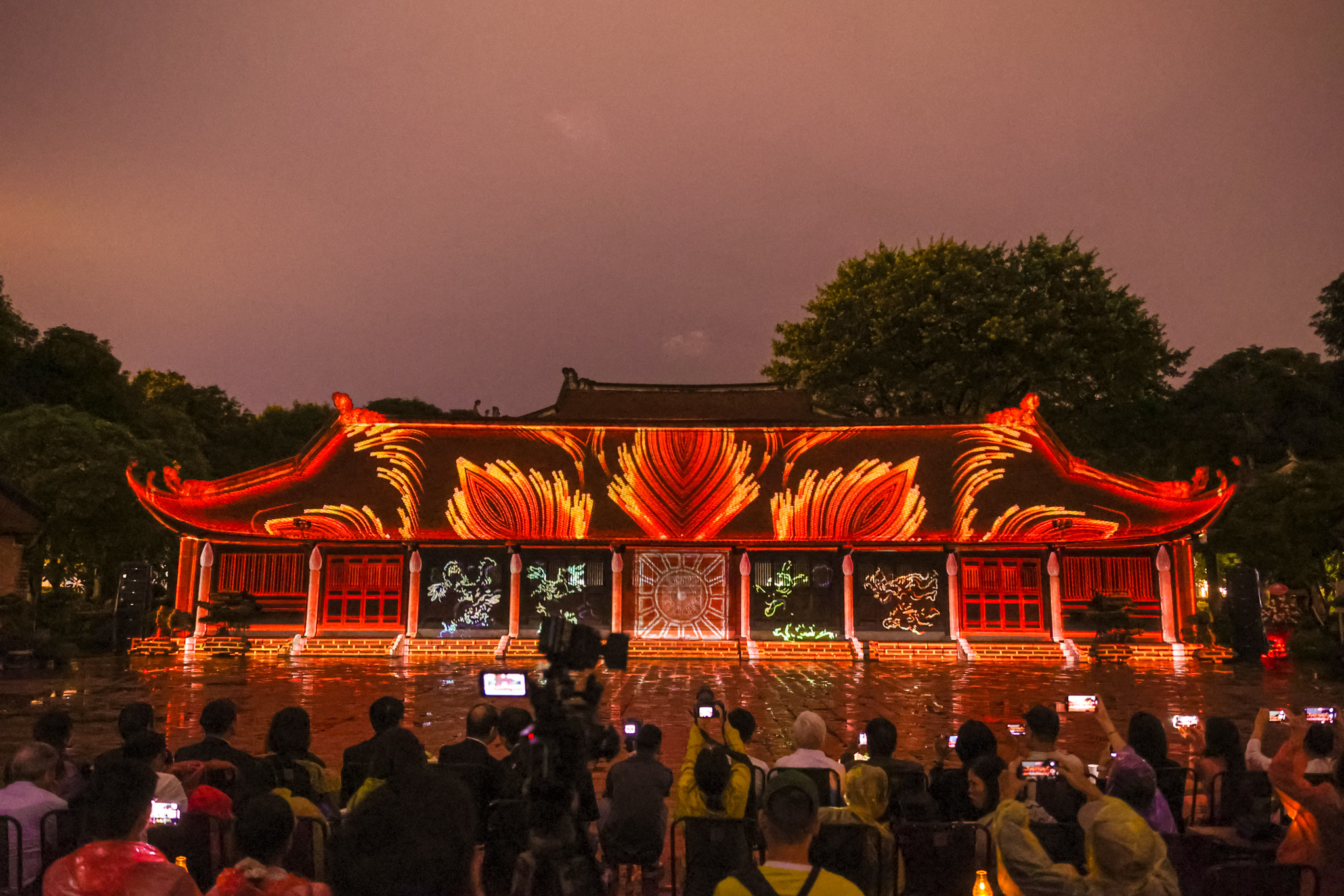 Nighttime Insider's Guide to Hanoi